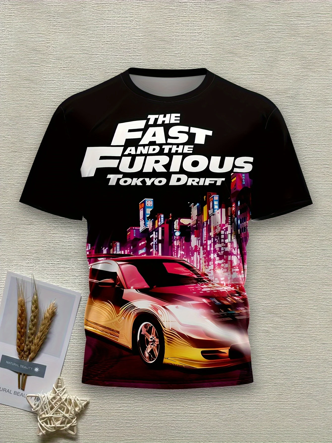 تي شيرت رجالي بنمط كبير طويل القامة - تصميم طوكيو الانجراف مع فن سيارة نيون سيتي سكيب والرياضة تي شيرت كاجوال مناسب لمحبي السيارات