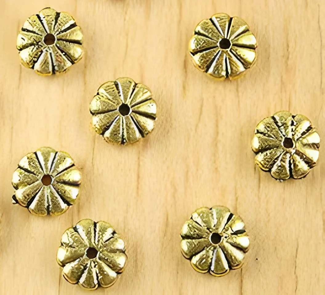 

30pcs 8.7mm Alloy matel antiqued gold daisy spacer bead HW1332H