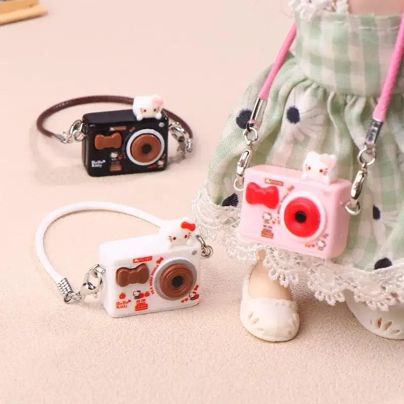 

5Pcs Dollhouse Cute KT Cat Camera Model Dollhouse Mini Dolls Pendant Dollhouse Home Decoration Kid Pretend Play Toys