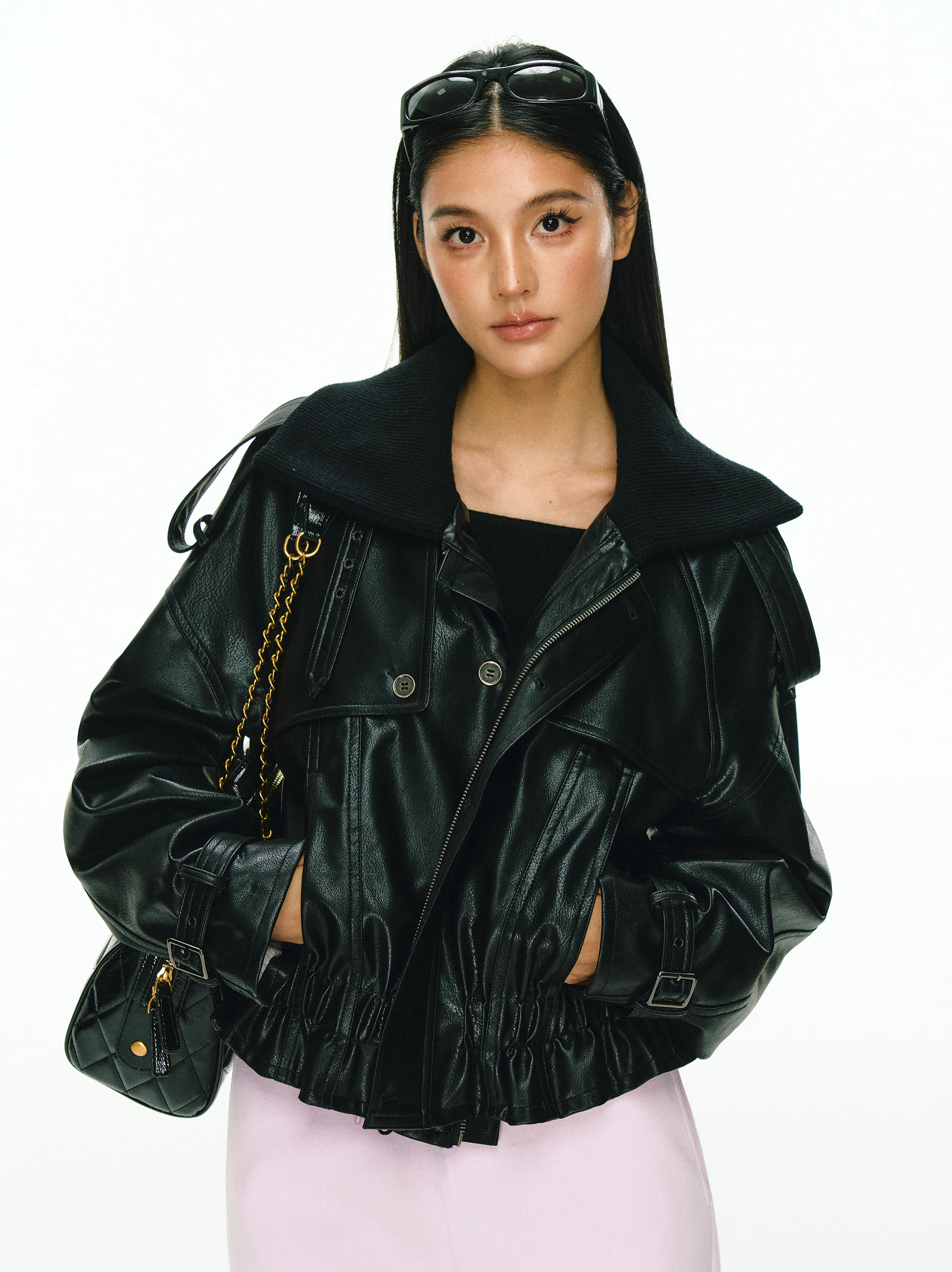 เสื้อโค้ทหนังวินเทจทรงตรงสำหรับผู้หญิง รุ่นใหม่ล่าสุดจาก Ariseism  วัสดุ PU สีต่างๆ  ติดซิป