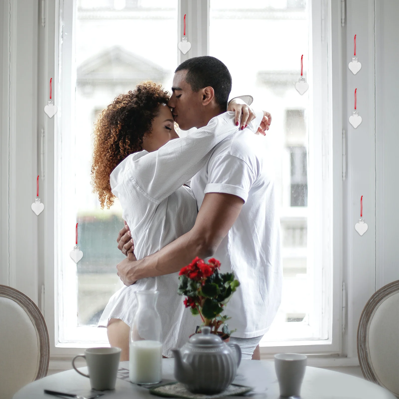 

20Pcs Clear Heart-Shaped Pendant 50Ml Reusable Plastic Bottle Ornament for Valentine Day Hanging Decor Favor Boxes Jewelry