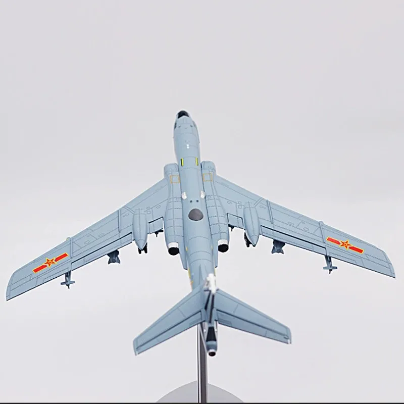 Diecast 1:68 Scale H-6K Strategic Bomber Aircraft Alloy Fighter Jet Model Plane Simulation Military Aviation Gift Collectible