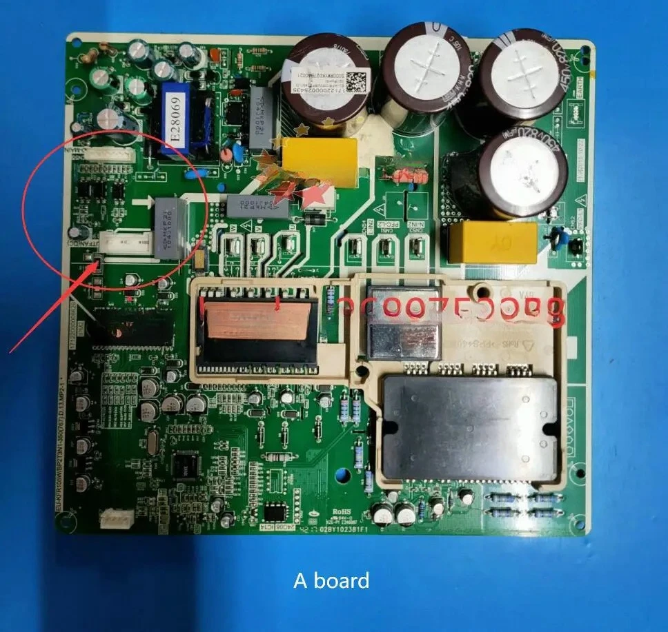 Suitable for Midea frequency conversion board control board 17122000045157 US1-KFR67W/BP3N1-D30