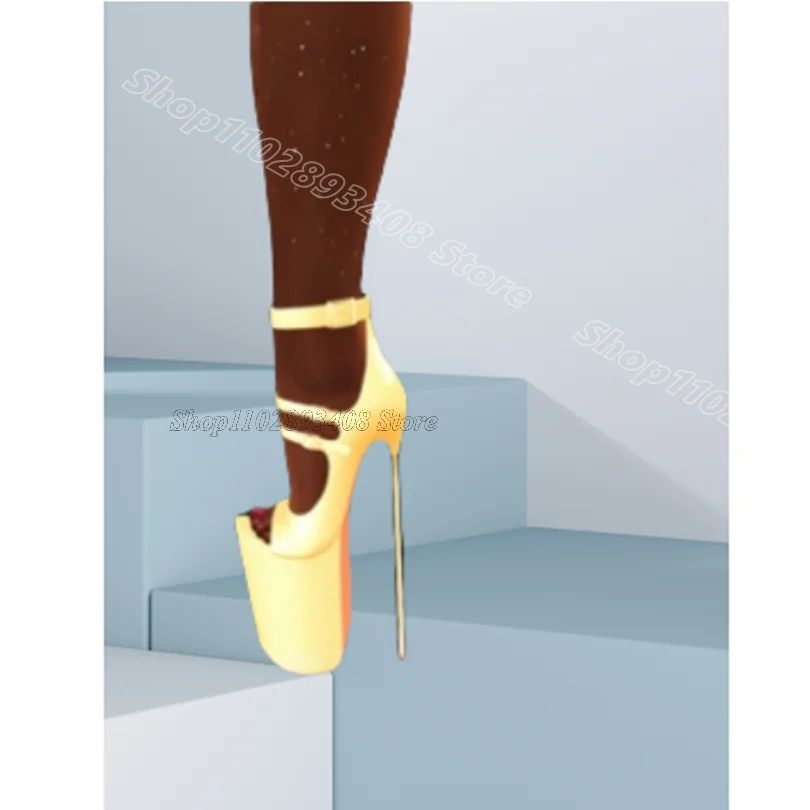 Tacchi in metallo rosso Sandali con plateau alti Open Toe Fibbia Decor Abito casual da donna Sandali eleganti di moda 2025 Zapatos Para Mujere