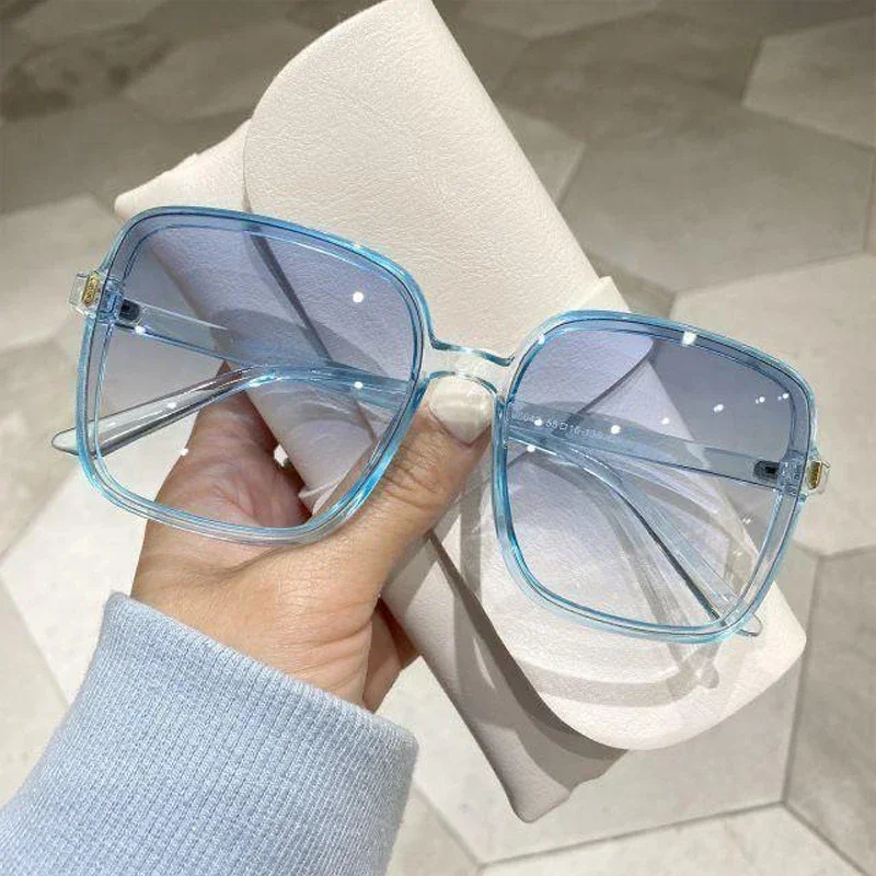 Outdoor UV400 Sunglasses Gradient Square Decoration Black Large Frame Transparent Trend Sunglasses 2024 Oversize Fashion Glasses