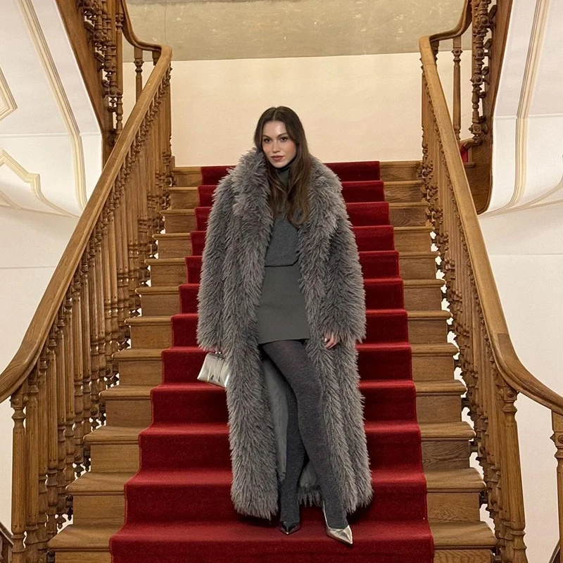 Neo Mint Extra Long Luxury Lamb Fur Teddy Coat Women 2024 Winter Ladies Mob Wife Style Oversized Chunky Faux Fur Jacket Overcoat