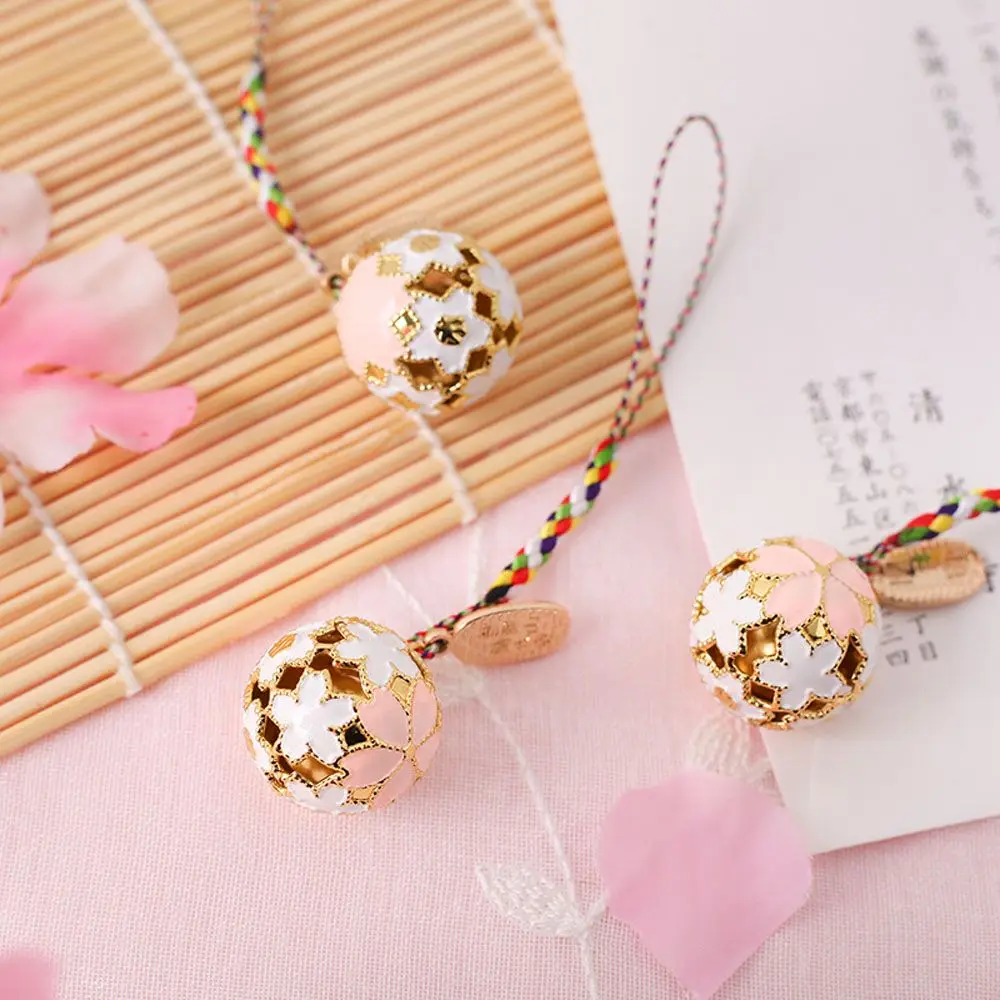 Fashion Japanese Bell Sakura Gift Guardian Jewelry Key ring Accessories Keychain