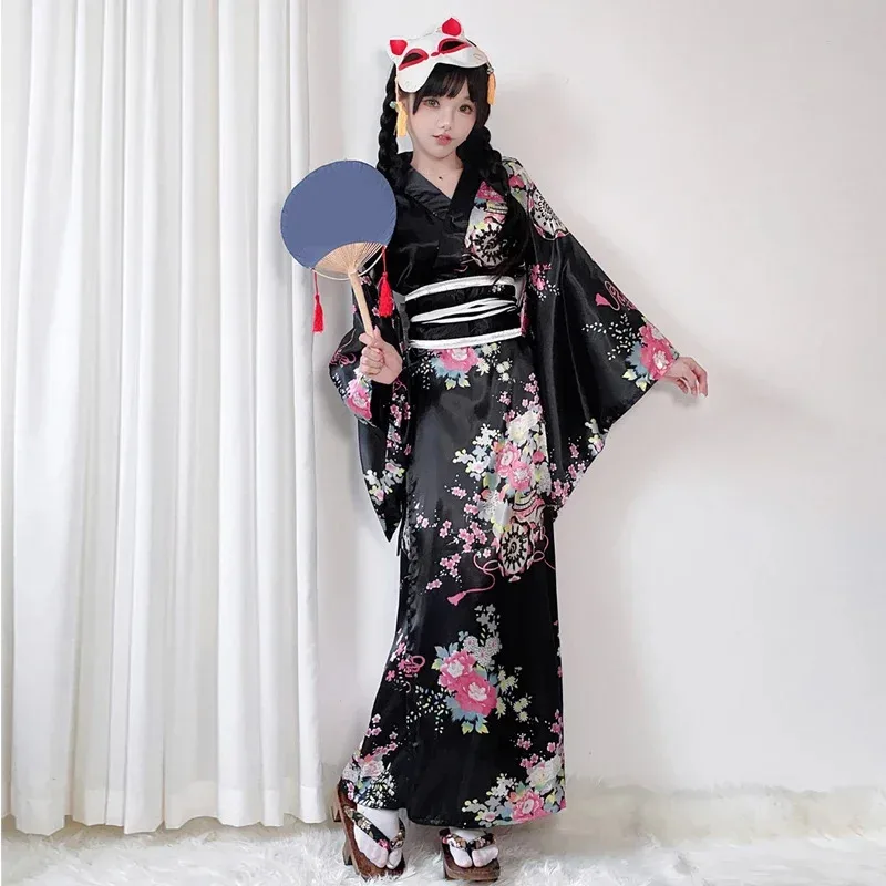 

COSda@2025 Japanese Kimono for Women Yukata Anime Cosplay Bathrobe Plus Size Halloween Costumes Party Performance Photoshooting