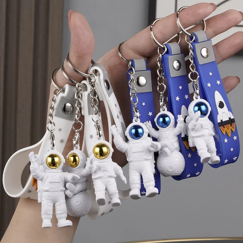 New Astronaut Decor Action Figures And Moon Keychain Resin Astronaut Statue Room Office Desktop Decoration Presents Key Chain