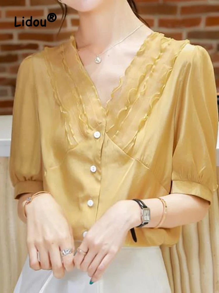 Simple Office Lady Loose Top Women 2022 Summer Fashion Shirring V-neck Solid Short Sleeve Pleated Pretty Chiffon Cardigan Shirt