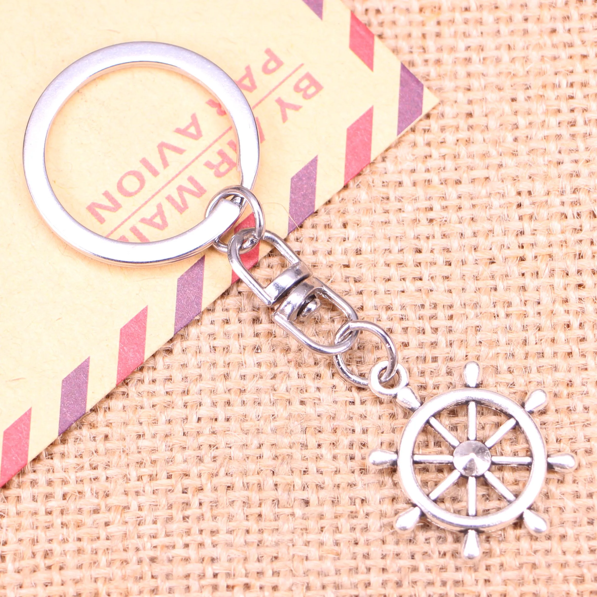 20pcs New Fashion Keychain 28x24mm ship's Wheel Helm Rudder Pendants DIY Men Jewelry Car Key Chain Ring Holder Souvenir For Gift