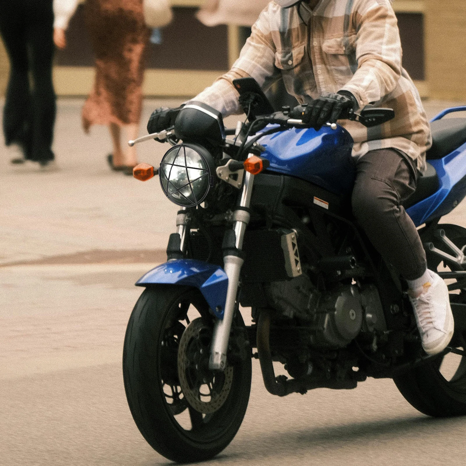 

Headlight Grill Cover Protector Retro Style Mesh Cover Easy Installation Wide Compatibility Motorcycle Headlight