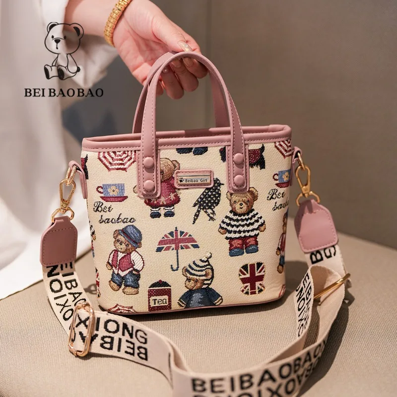 

Small Handbag New Street Trend Bucket Bag Canvas with Leather Cartoon Bear Versatile Shoulder Bag Messenger Bag