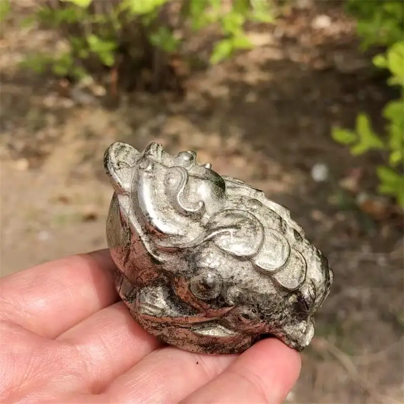 Natural Pyrite Golden Toad Carving Figurine Office Desktop Furniture Home Decoration Holiday Gift 1pcs