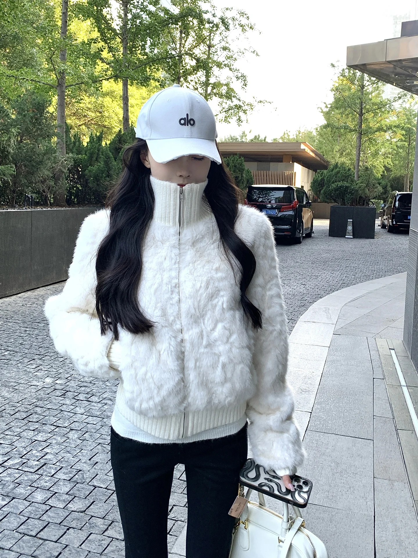 Jaqueta Branca de Pelúcia Versão Jovem, Acolchoada e Quente, com Forro de Pelo, He Chenxi, Casual, Ajuste Slim, Fibra de Poliéster, com Zíper