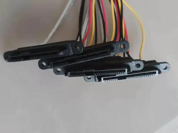 For MINI-SAS 1 point 4 SAS/SATA cable SFF-8087 to 8482 1 to 4 hard disk SAS pass-through card