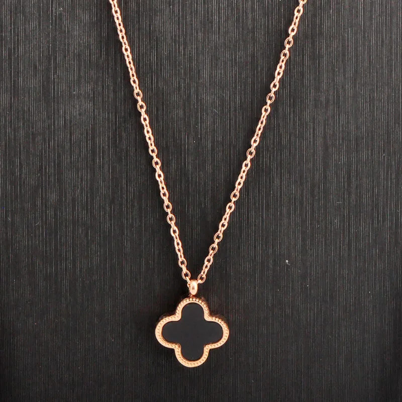 Titanium Steel Four-Leaf Clover Necklace Women's Clavicle Chain Ins Cool Trend Popular Simple Versatile Accessible Luxury Necklace Wholesale