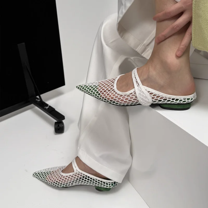 Modne, oddychające damskie kla – Mesh Strap Metal recenzja i cena