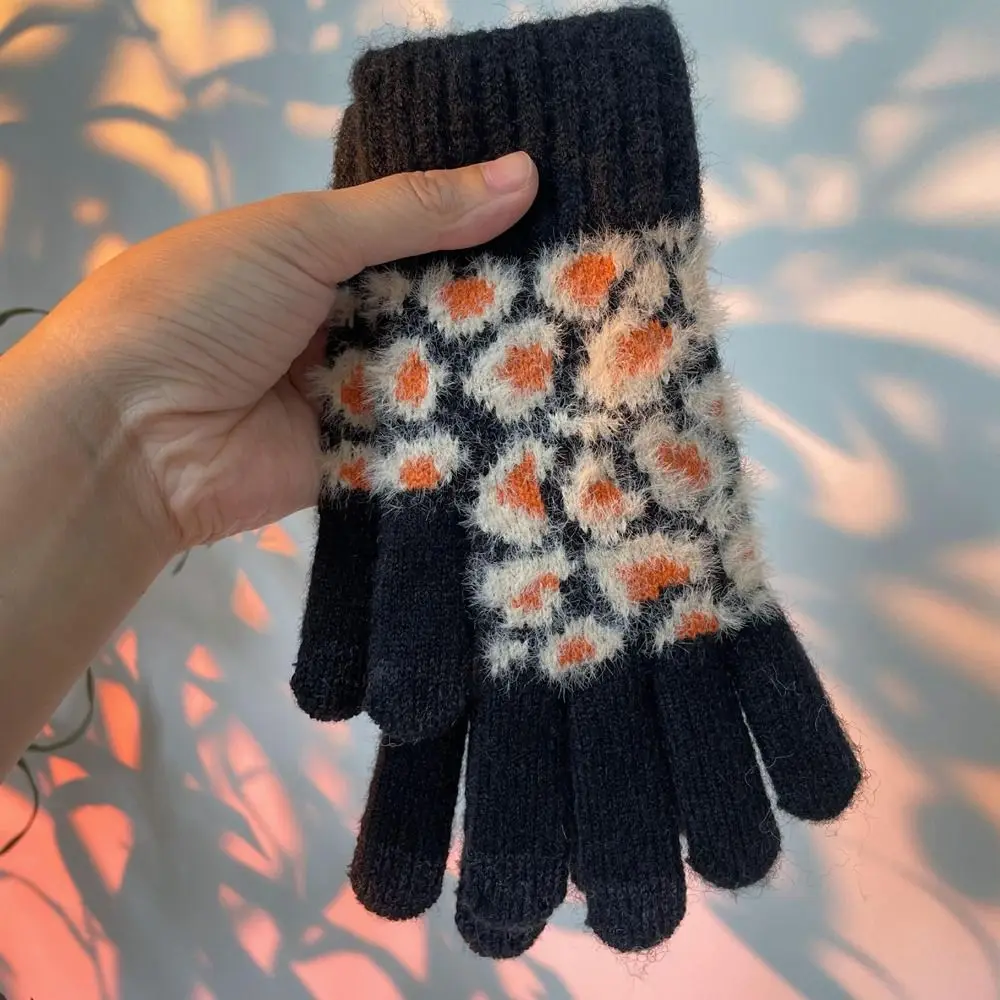 

Зимние ветрозащитные перчатки для студентов с леопардовым принтом, теплые, на флисе, толстые, женские, с сенсорным экраном