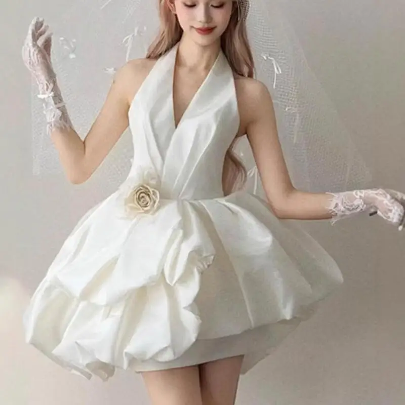 nouvelle-robe-de-mariee-chic-a-col-halter-sans-manches-courte-pour-fete-d'anniversaire-robe-de-soiree-simple-et-tendance-en-satin-personnalisable