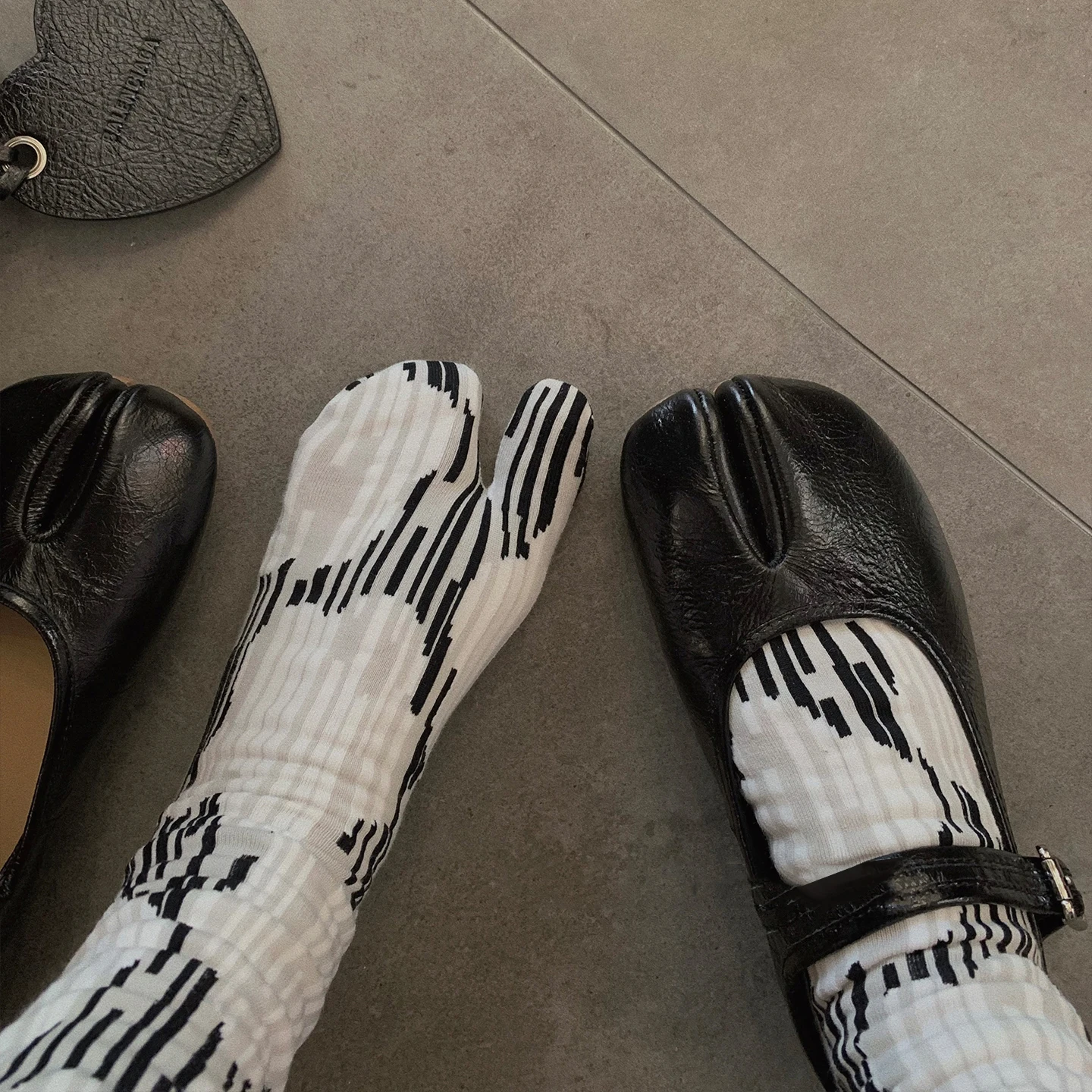 Women's Spring Autumn Split Toe Cotton Socks Multi-Color Jacquard Flower Artistic Tabi Style Fashion Two-Toed Soft Casual Socks