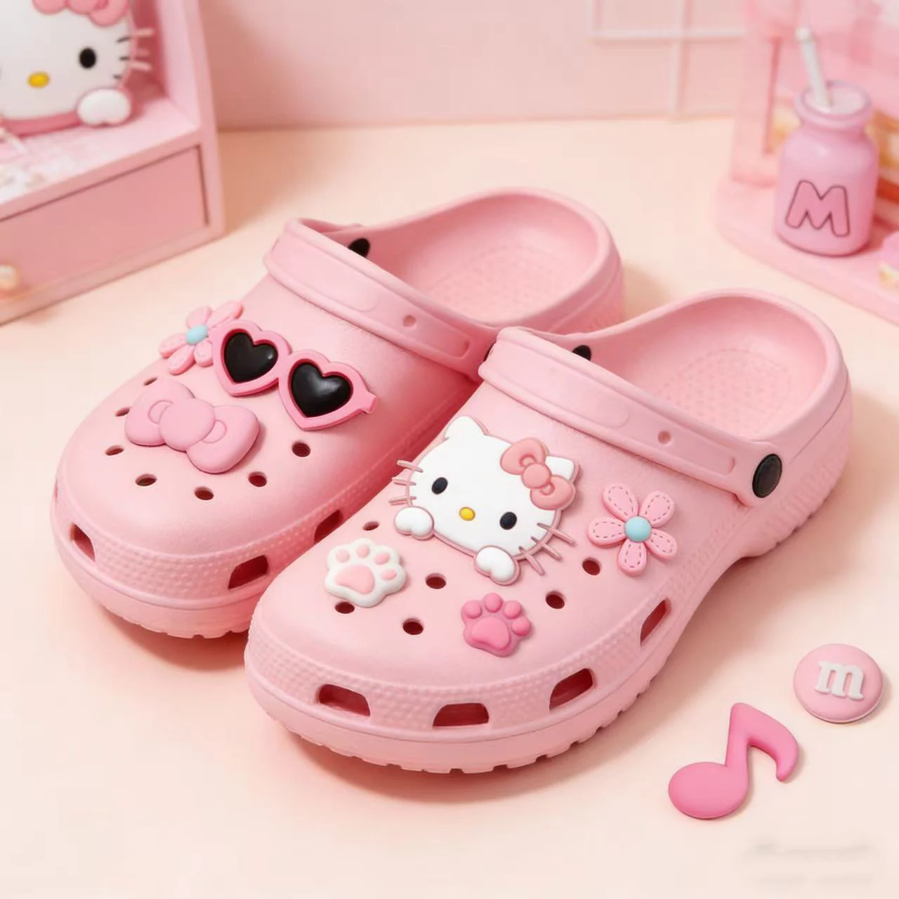 10/20pcs Sanrio Series Hello Kitty for Shoe Charms PVC DIY Shoe Accessories for Classic Clog Shoe Decoration Kids Gifts