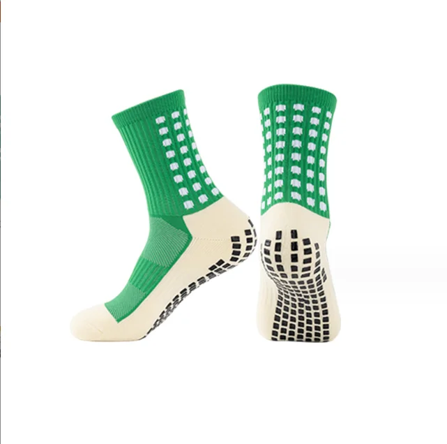 3 pairs of football socks image 6