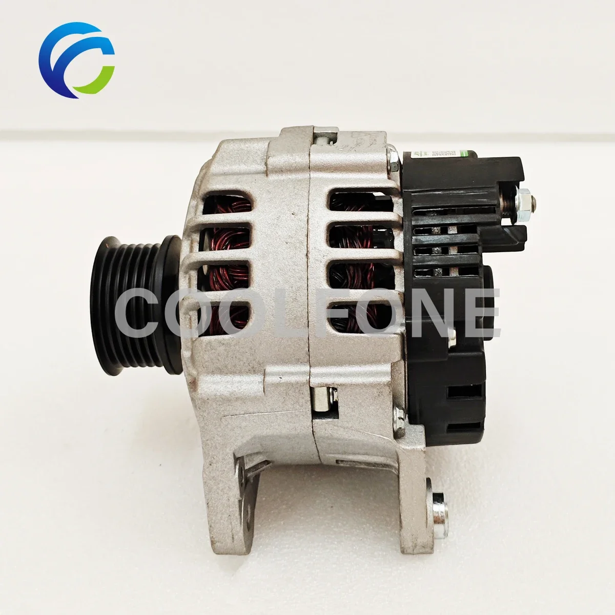 

Generator Alternator for 028903028C 030903023H 030903023S 06A903026B VW GOLF IV BORA POLO NEW BEETLE Jetta 1.6 1.8 2.0