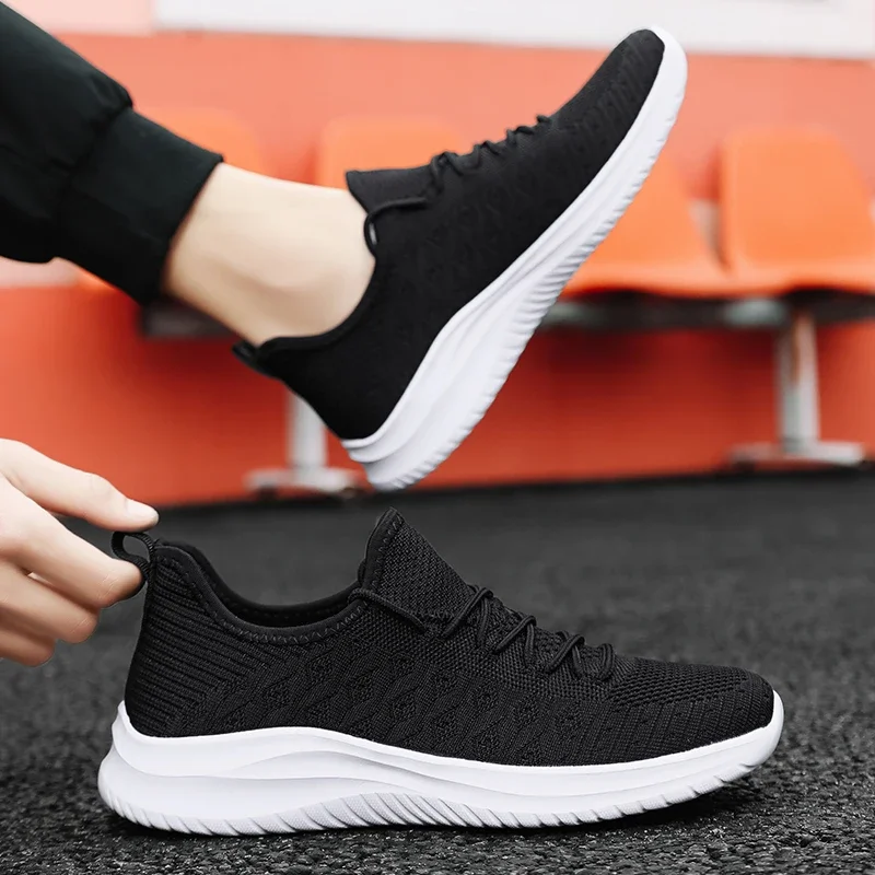 Men Sports Shoes Knitted Running Shoe Cheap Confors Luxury Brand Designer Luxury 2024 Sneakers Luxury Big Sole Tennis Red Low