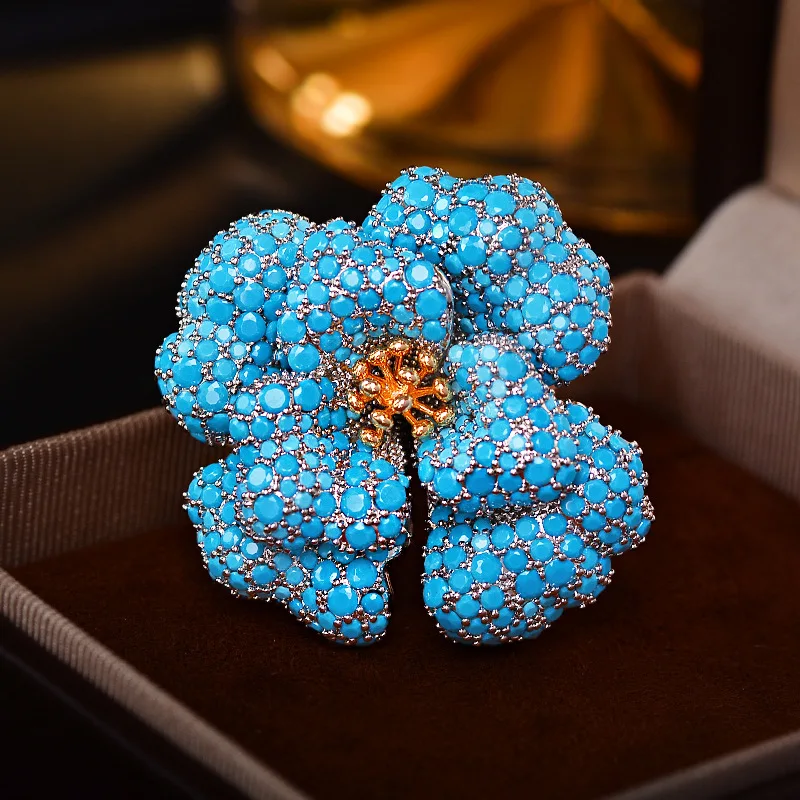 

Брошь-пиона 3D с микропаве из бирюзы, элегантный роскошный аксессуар высокого класса для женщин, для официальных ужинов, на лацкан пальто, булавка, корсаж
