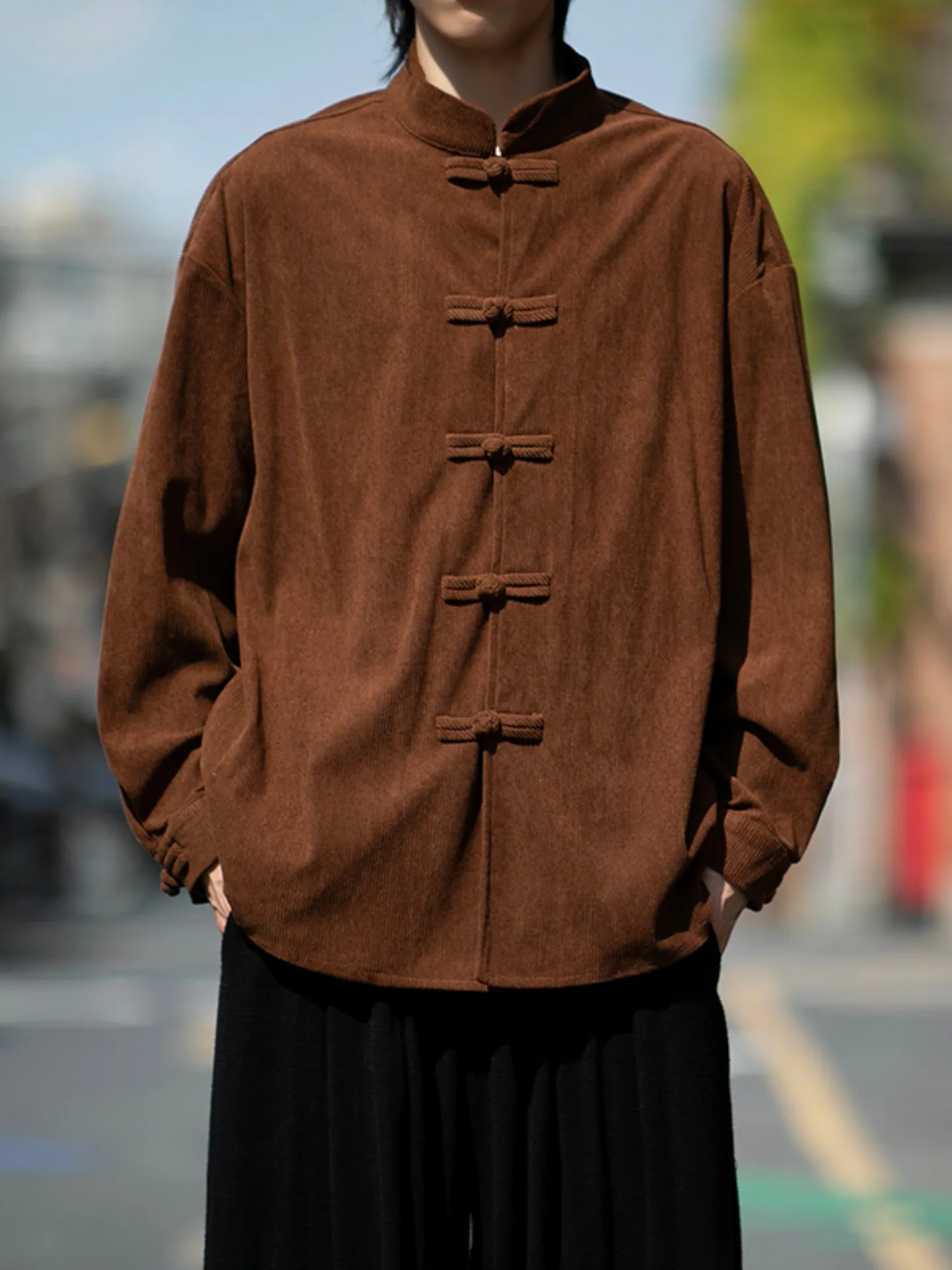 

Новая китайская мужская бархатная куртка с длинным рукавом, осенняя, в стиле ретро, вдохновленная костюмом Тан, улучшенный дизайн Ханьфу с пуговицами, повседневная, Ciwalk