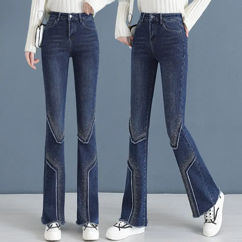

Hot stamping micro flared jeans women 2026 spring new slimming versatile fashion design sense micro flared wide leg pants