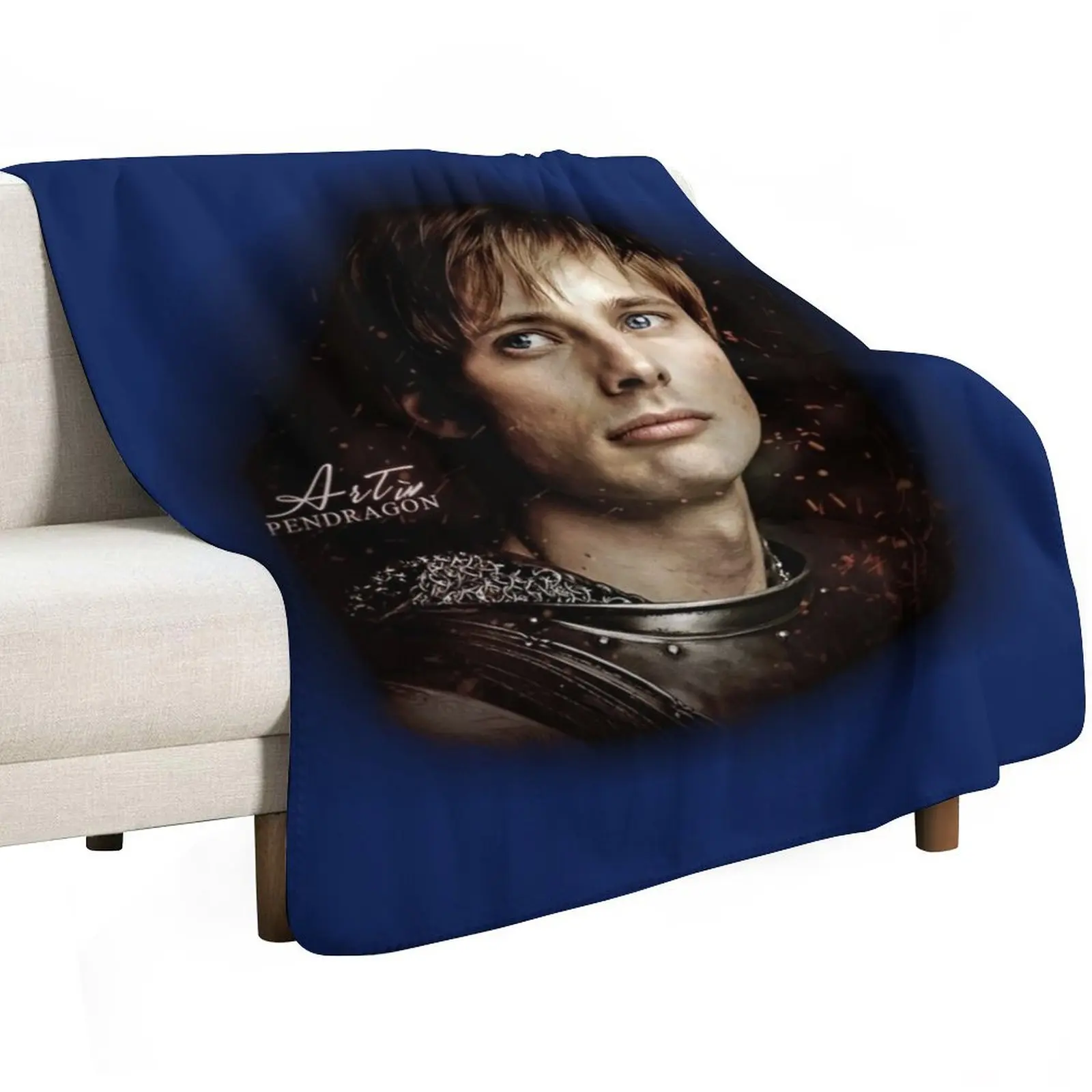 Arthur Pendragon - Merlin - A2 V-Neck Throw Blanket Camping Flannel Fabric Quilt Bed linens Shaggy Blankets