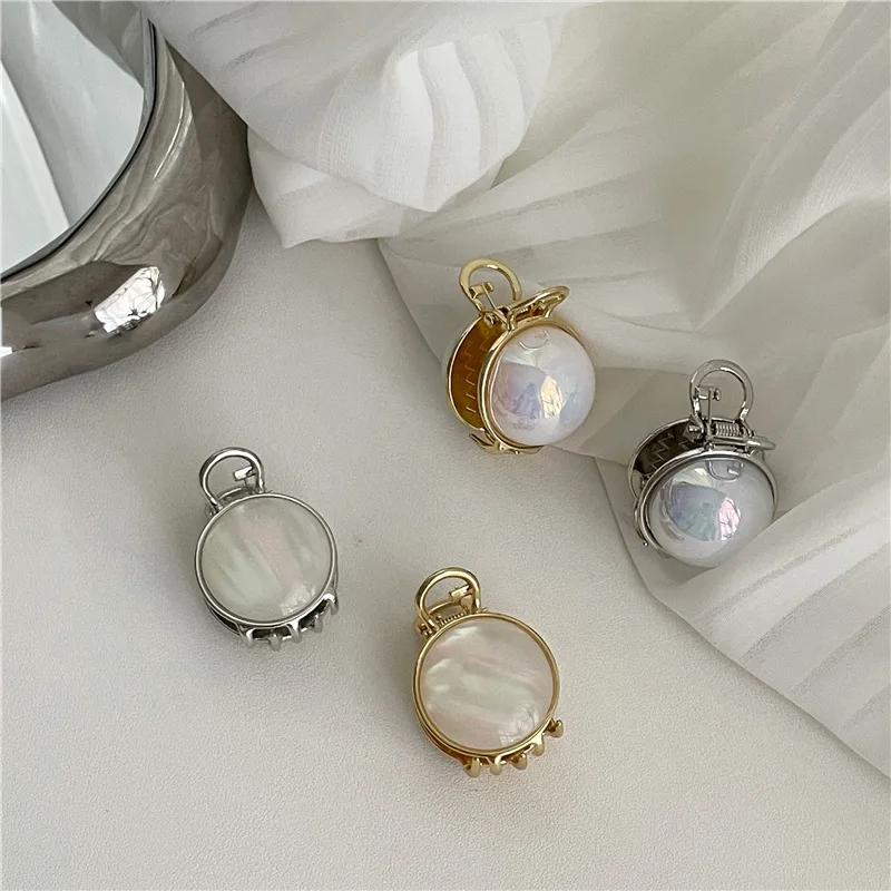 Small Size Round Pearl Claw Clips Pearlescent  Half-tie Ball Head Hairpin Hair Styling Hair Clip Elegant Women Metal Barrettes