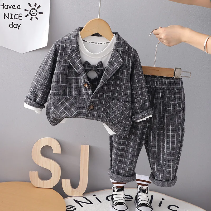 Boys' Autumn and Spring Suit Gentlemen's Korean Version British Style Three Piece Set Kids Fashion Checkered