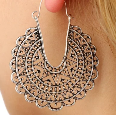 Thumbnail 3 - #49 Top Hoop Earrings Picks for Every Budget