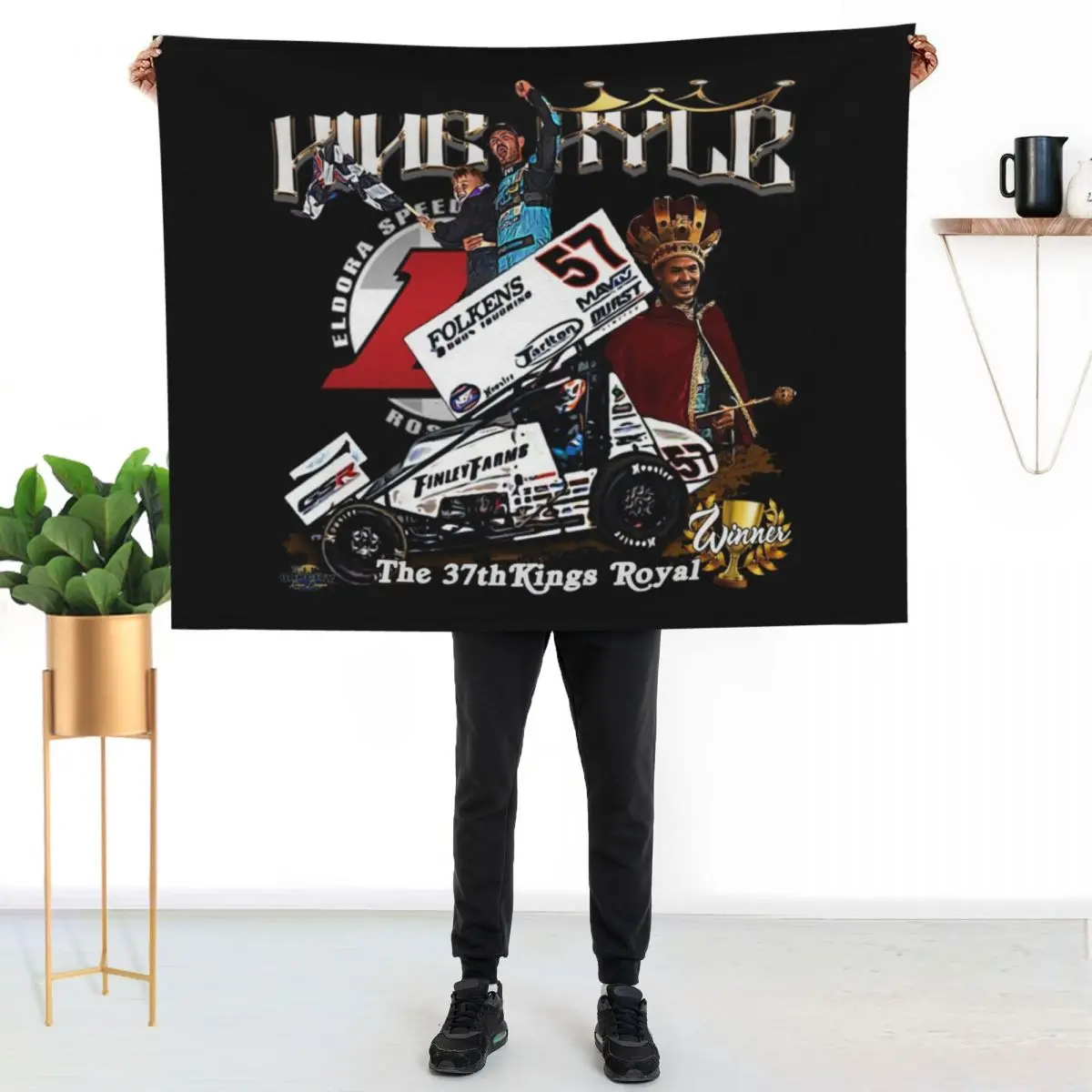 

KING KYLE, The 37th Kings Royal Winner Kyle Larson Throw Blanket Warm Flannel Blanket for Couch Chair Bedroom