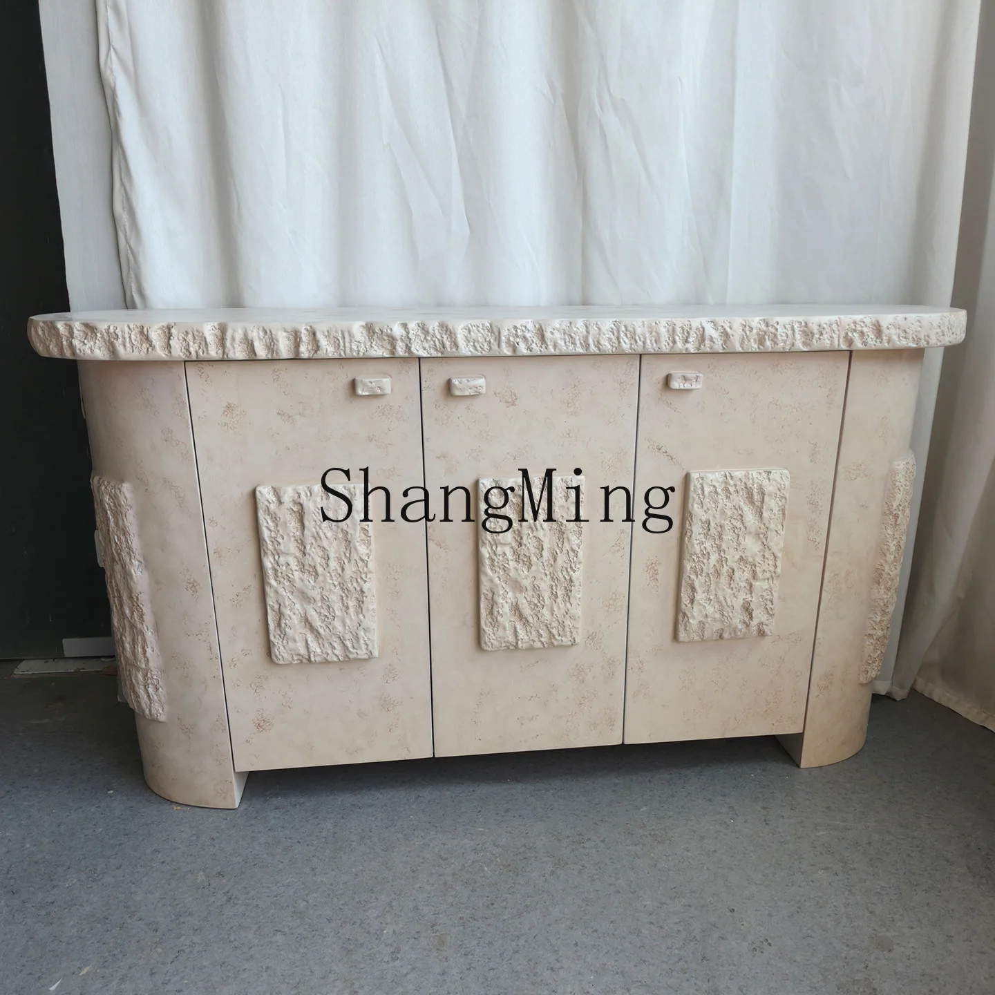 

CL dining side cabinet solid bed and breakfast model room entrance decoration Internet celebrity ins light luxury bedside