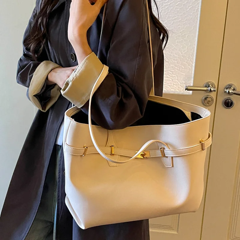 Urbaner Minimalistischer Stil Große Kapazität Damen-Handtasche Unterarm-Schultertasche Pendler-Handtasche Modische Reise-Unterarmtasche – Detail 7