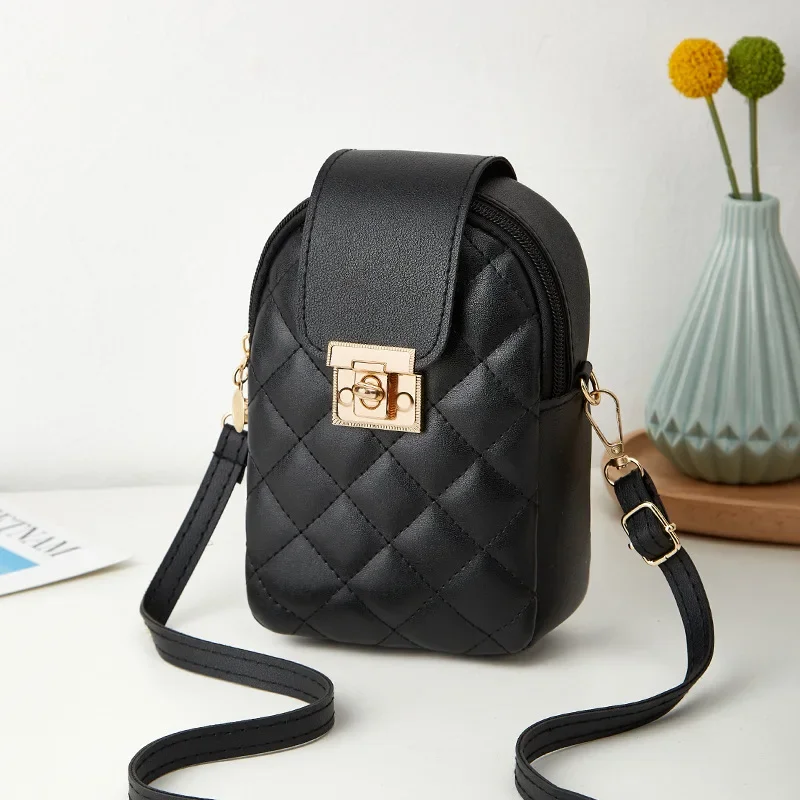 New Fashion Casual Lingge Embroidered Lock Buckle Single Shoulder Vertical Small Square Bag Crossbody Bag  bags for women