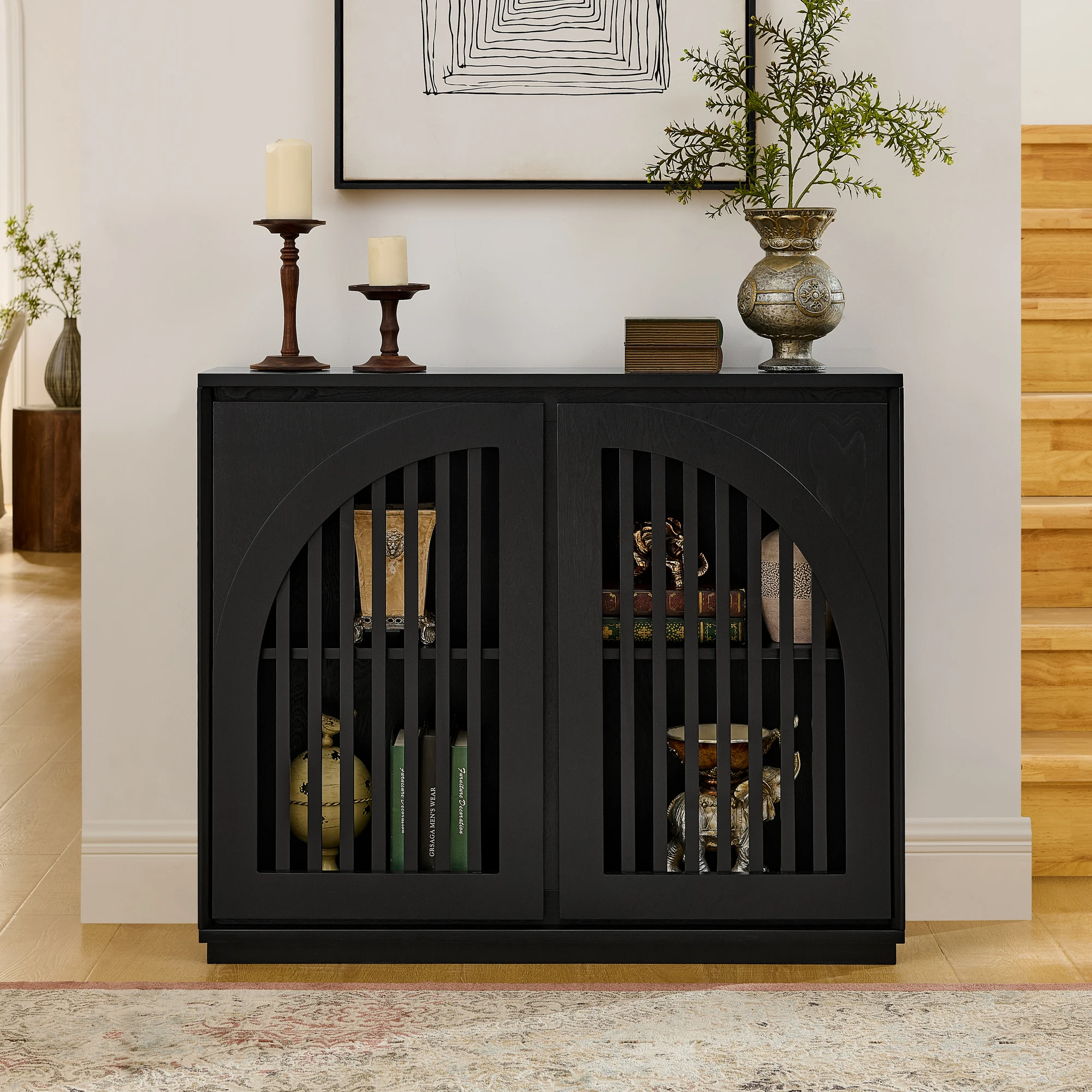 Buffet moderne de style mid-century avec façades cannelées et 2 ouvertures, meuble buffet étroit avec rangement pour salon, couloir, cuisine ou bar à café, noir