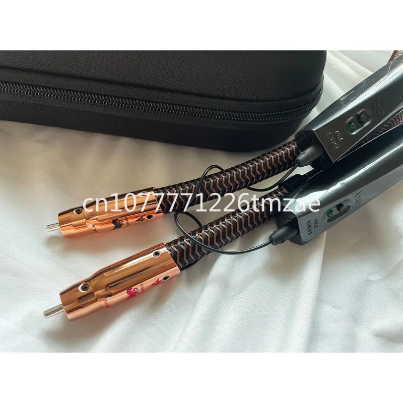 Cable de interconexión RCA analógico con carcasa