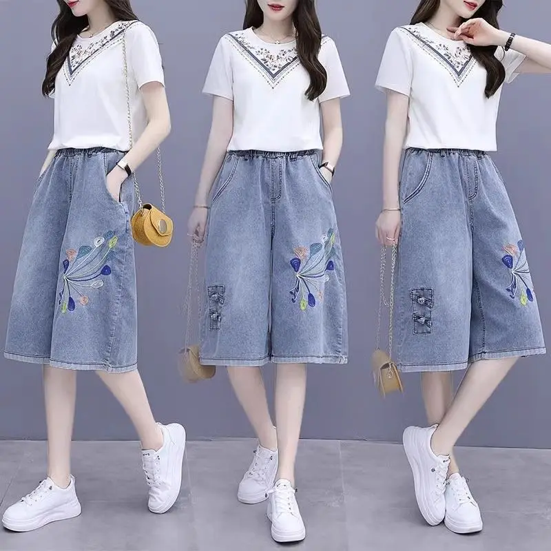 

Retro Embroidered Denim Cropped Women New High Waist Loose Versatile Thin Leg Pants