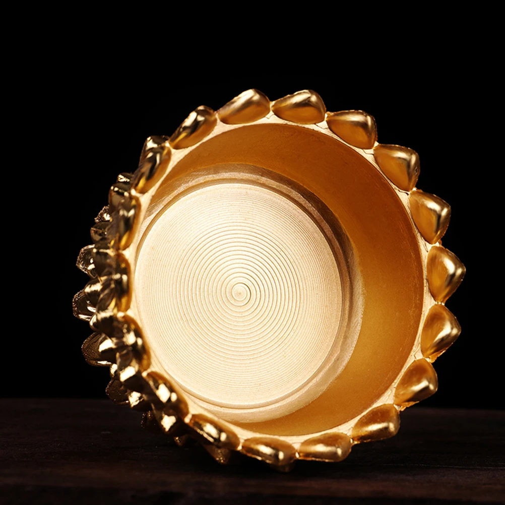 

2Pcs Gold-Plated Small Lotus Petal Holder Buddhism Craft Ornaments Elegant Home Decor Votive Use Golden