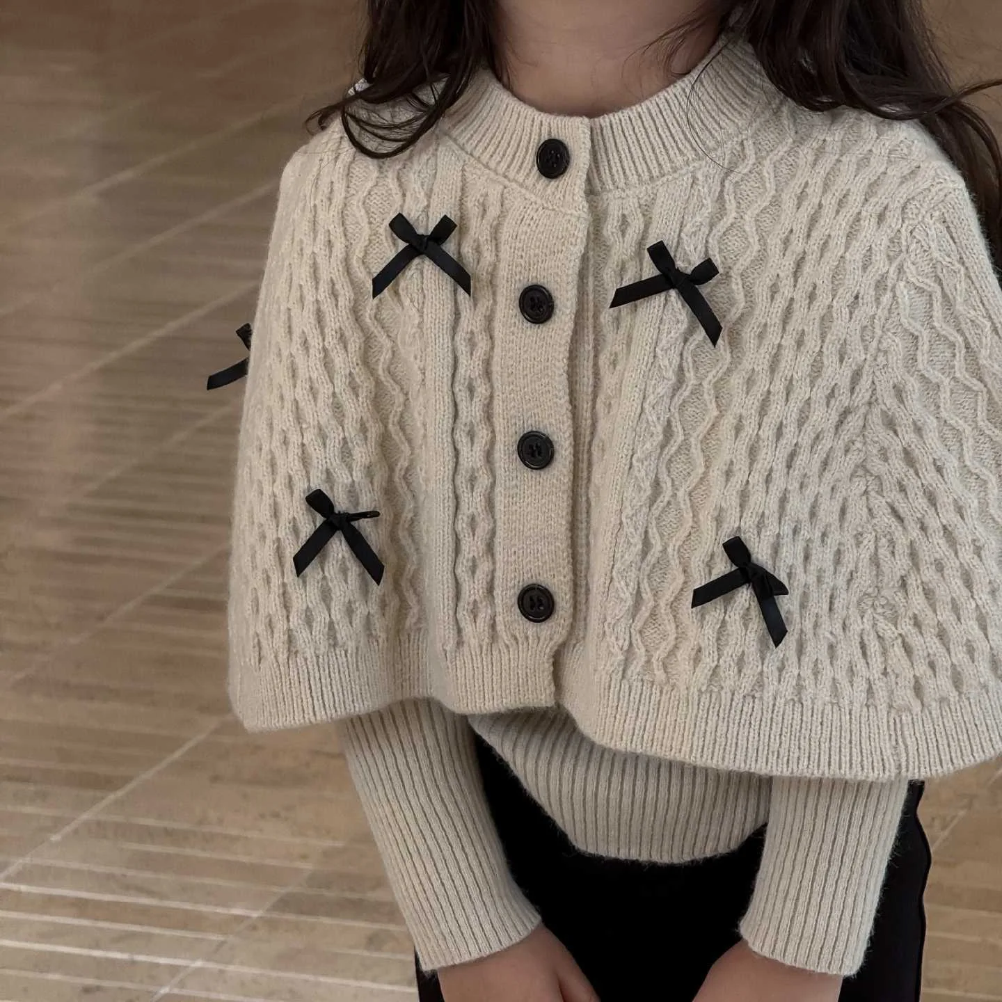 2025 Autumn Girls' New Butterfly and Sweater Cloak Fashion Korean Edition Western Style Bell Bottom Pants Retro