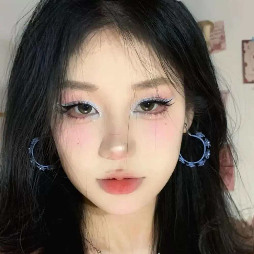 

Осветляющие цвета, палитра теней для век, инструмент для макияжа, блестящие румяна, дозатор для макияжа, универсальная долговечная косметическая палитра