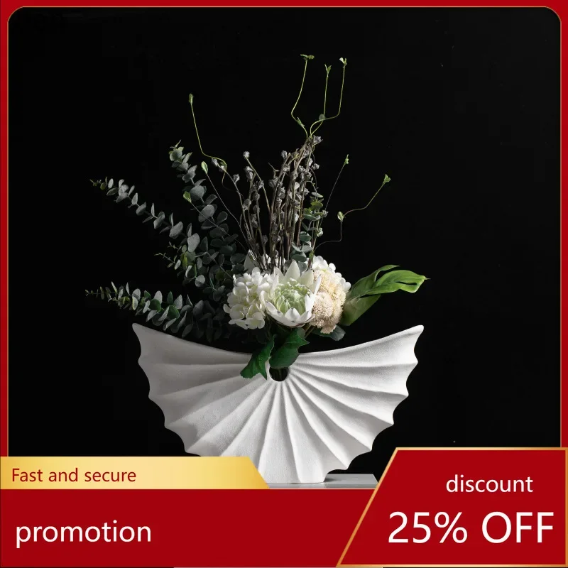 Z31- Modern Minimalist Hi-End Fan-Shaped Half-Moon  Vase Hi-Grade Japanese Wabi-Sabi Style Flower Arrangement Soft Decoration