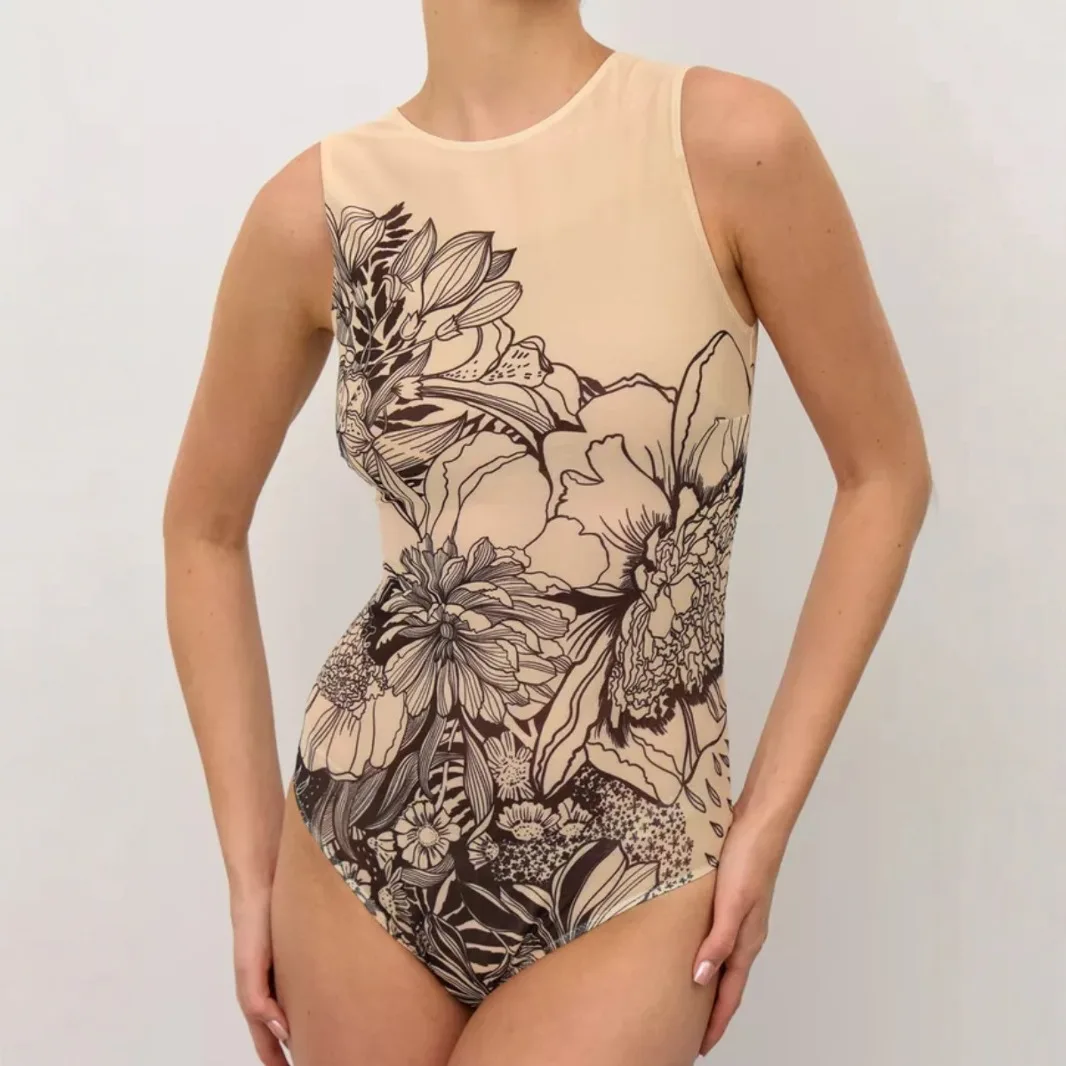 새로운 여성의 뜨거운 판매 멀티 컬러 메쉬 자외선 차단제, 신선하고 섹시한 원피스 수영복