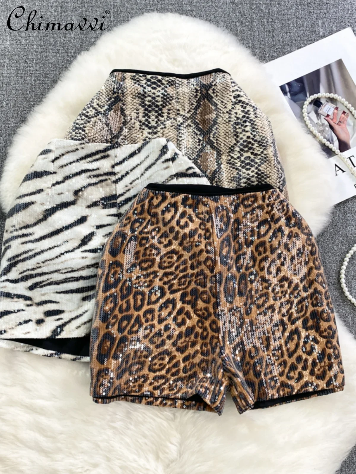 Autumn and Winter Korean Fashion High Waist Sequined Leopard Print Wide Leg Shorts High Street Slim Sexy Girls Casual Hot Pants