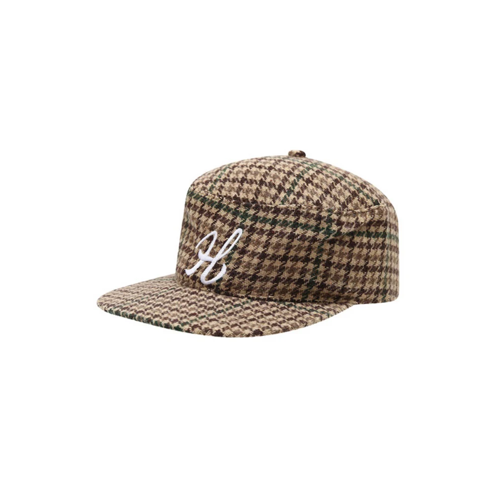 Tres Gorras de Béisbol con Logotipo Bordado a Mano en Estilo Urbano Americano, Ideales para Skaters y Ropa de Trabajo